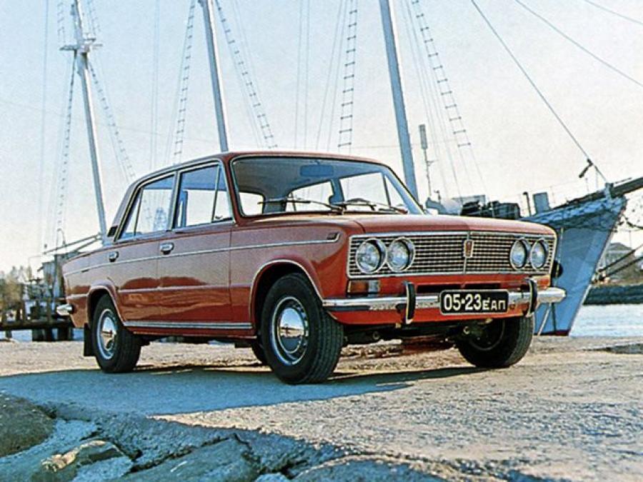  ВАЗ-2103 Жигули 1972 года  (фото 8 из 29)